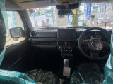 全方位で視界が広く、高い目線で運転もしやすいです