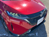 LEDヘッドライト装備。暗い道や、天候の悪い日でも視界良く運転できます。