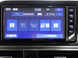 SDメモリーナビ&フルセグTV付きです。遠出も快適ですね!