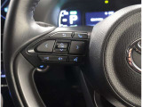 ハンドルのスイッチで各機能の操作を行う事が出来てとっても便利♪