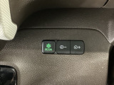 ★ECONスイッチ★ エコドライブを加速しよう!スイッチをONにすると、運転の仕方によるロスを抑え込み燃費をよくするようクルマが頑張ります(*^ー^*)燃費向上にチャレンジ♪