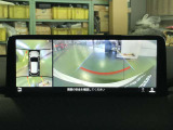 360&deg;ビューモニターも装備しておりますので、どんな場所でも簡単に駐車できます。