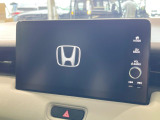【9インチ ホンダコネクトディスプレイ】視認性の高い大画面ディスプレイでナビの使用や、お持ちのスマートフォンと連携したbluetoothでの音楽再生が可能です♪