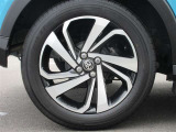 純正アルミホイール 195/60R17