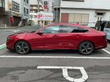 純正アルミホイール標準装備車両です。