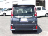 国家整備資格を取得しておりますメカニックが、大切なお客様のお車をご納車に向けて整備致します♪