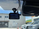 万が一のトラブルのときにも役に立つドライブレコーダーを装備しています。側面衝突や幅寄せ・割り込み対策に!