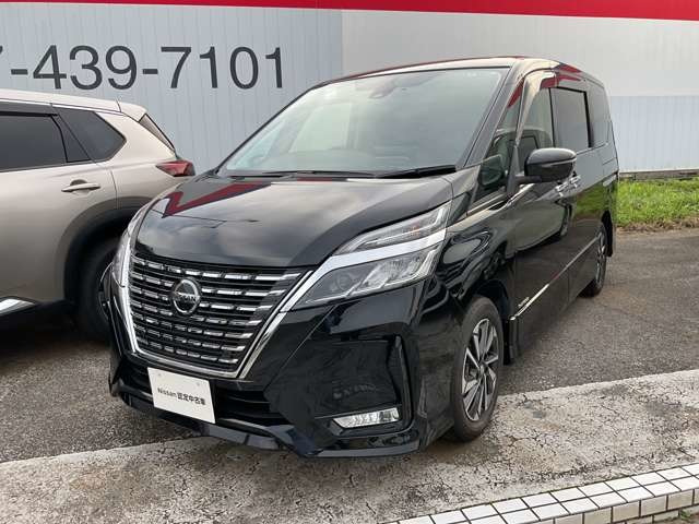 セレナ 2.0 ハイウェイスターV 