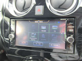 ナビゲーションの他にテレビ、ラジオ、CD、Bluetoothなど色々な機能がついていますので、運転も楽しくなります。