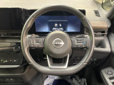 【純正革巻きステアリング】上質な革を使用することで、手にしっかり馴染みとても運転しやすいハンドルです♪