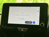 高精細なディスプレイで、快適なドライブをサポート。Bluetooth接続で、お気に入りの音楽やハンズフリー通話も可能です。使いやすさを追求した操作性も魅力です。