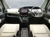 セレナ 1.2 e-POWER ハイウェイスターV 