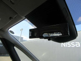 スマートルームミラー★車両後方のカメラ映像をミラー面に移して、いつでもクリアな後方視界を確保します♪