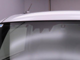 スマアシカメラ:毎日の運転で感じる不安や緊張をやわらげ、ヒヤッとするシーンの回避をサポートします。先進技術が毎日の運転をサポート。