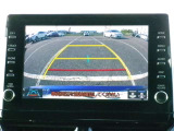 バックカメラ付き♪車庫入れ、バックでの駐車時に後方が見える事での安心感は大きいです☆一度装備したら外せなくなるアイテムです♪