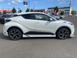 トヨタ C-HR G-T 4WD/ワンオーナー車/寒冷地仕様/純正キー一体型エンジンスターター/フルエアロ/純正ナビゲーション/バックモニター/クルーズコントロール/トヨタセーフティーセンス/