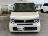 お客様に安全で快適なカーライフをお送りいただくために、中古車にも高いレベルの品質基準を設け、その基準に従って、全ての中古車について納車前整備を実施しています。