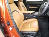 シートヒーター&ベンチレーションを装備しています。季節を問わず快適なドライブをサポートします。