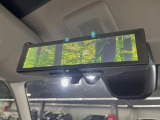 【デジタルルームミラー】後席の大きな荷物や同乗者で後方が確認しづらい時でも安心!カメラが撮影した車両後方の映像をルームミラー内に表示。クリアな視界で状況の確認が可能です!