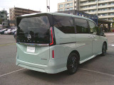 セレナ 1.4 e-POWER ハイウェイスターV 