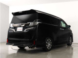 当店では、厳選された車両のみ展示しております。アルファード・ヴェルファイアに特化した専門店ならではの豊富な在庫の中から、お気に入りの一台をお探しください!