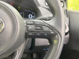 【レーダークルーズコントロール】高速道路での長距離走行が楽に!!自動で速度を保つクルーズコントロールが、衝突軽減システムと連携し、前方の車両を感知して車間を保つように速度調節してくれます!!