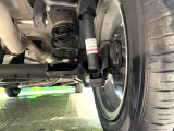 お車を安心してお乗りいただく為には、足回りの定期点検が欠かせません。サービスサポート(有償保証)では無料点検もご提供しており、安心のカーライフをお過ごしいただけるサポート体制が整っています。