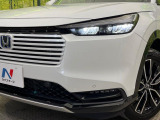 【シーケンシャルターンランプ付きLEDヘッドライト】人気の『流れるウィンカー』付きのLEDヘッドライトを装備♪高級感はもちろん、点灯時は存在感たっぷりで他車からも認識されやすく安心です。