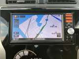 見やすい地図表示で、目的地までスムーズに案内してくれます。運転に集中しながら、安心して移動できますね。