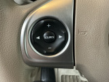 ステアリングリモコンは、運転中でも簡単に音量調整やチャンネル変更もできます!わき見運転防止にもつながるので安心です♪