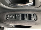 ドアスイッチもシンプルで、使いやすさを考え設計されています。