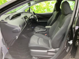ドライバー視点を考慮した、機能的なコクピット。操作しやすい配置で、運転に集中できます。