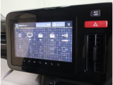 お出かけの強い味方☆フルセグナビ搭載! AV機能:AM/FMラジオ・TV・Bluetooth・USB