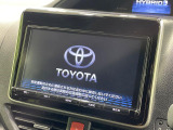 【純正9型ナビ】人気の純正ナビを装備。オーディオ機能も充実しており、Bluetooth接続すればお持ちのスマホやMP3プレイヤーの音楽を再生可能!毎日の運転がさらに楽しくなります!!
