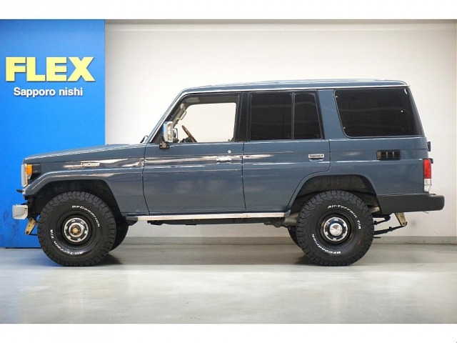 トヨタ ランドクルーザー70 4.2 ZX ディーゼル 4WD の中古車詳細