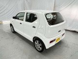 中古車は納車前に全てボディ磨き、車内クリーニングを施工してからお渡ししております。別途ガラスコーティングも対応可能です◎