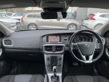 V40 D4 ダイナミック エディション ディーゼル 