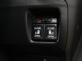 【パワースライドドア】スマートキーや運転席のスイッチで後席のスライドドアの開閉が可能♪電動だから力を入れてドアを開ける必要が無く、小さなお子様でも簡単に開け閉めでき快適です♪