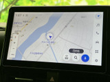 高精細な地図表示で、道に迷う心配はありません。スムーズなルート案内で、目的地まで快適にお連れします。