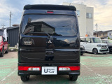 大口なテールゲートは幅広く、低い床面で大きな荷物の出し入れが楽々です!日々のショッピング、レジャー等、生活を一段上になりますよ♪