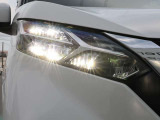 夜間走行の視界を確保! 『LEDヘッドランプ』