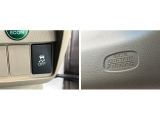 品質へのこだわり!フロアマットやシートなど車内をキレイに清掃し、ニオイや汚れなどを徹底的にクリーニングしてもらっております。室内はピカピカです☆