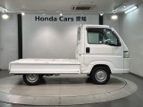 三方開なので荷物の載せ降ろしもラクラクです。