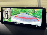 【360&deg;ビューモニター】専用のカメラにより、上から見下ろしたような視点で360度クルマの周囲を確認することができます☆死角部分も確認しやすく、狭い場所での切り返しや駐車もスムーズに行えます。