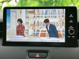 停車中にテレビや動画コンテンツを楽しめる機能。長距離移動の際の休憩時間に最適です。※走行中の視聴は法律で禁止されています。