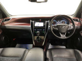 ヒップポイントの高さなど、ドライバーが運転していて負担の少ないような設計がされています。
