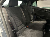 ナンバー付きの車両は公道試乗可能です(登録済未使用車など一部除く)。また、取り回しの確認など、広い場内でご試乗も可能です。お気軽に申し付けください。