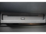 選ぶ楽しさ、買う楽しさ、買った後のサポートまで、カーライフの全てをトヨタカローラ博多に応援させてください。