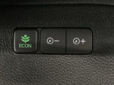 ★ECONスイッチ★ エコドライブを加速しよう!スイッチをONにすると、運転の仕方によるロスを抑え込み燃費をよくするようクルマが頑張ります(*^ー^*)燃費向上にチャレンジ♪