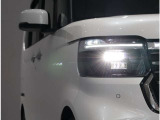 LEDヘッドライトは、Honda初となるダイレクトプロジェクション方式です